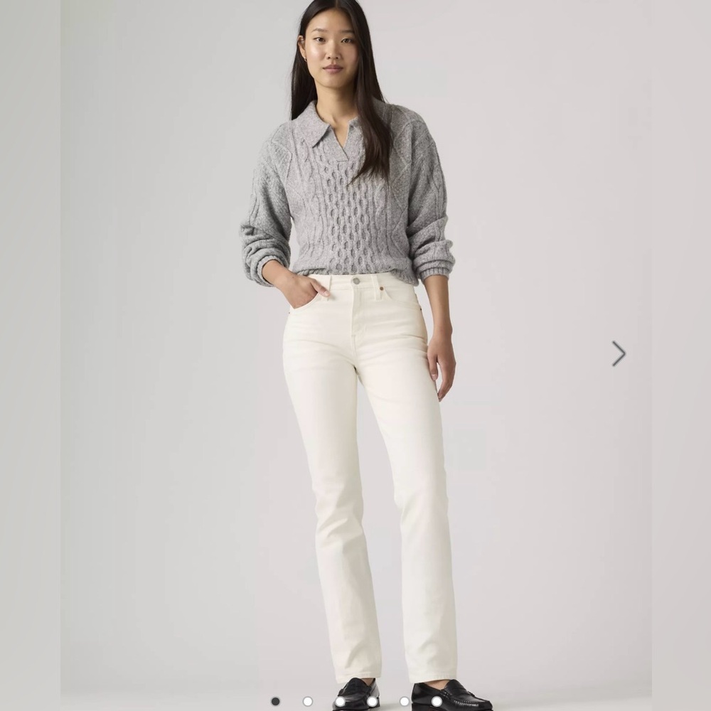 Levi’s Wedgie Straight Jeans size 29 off white NWT